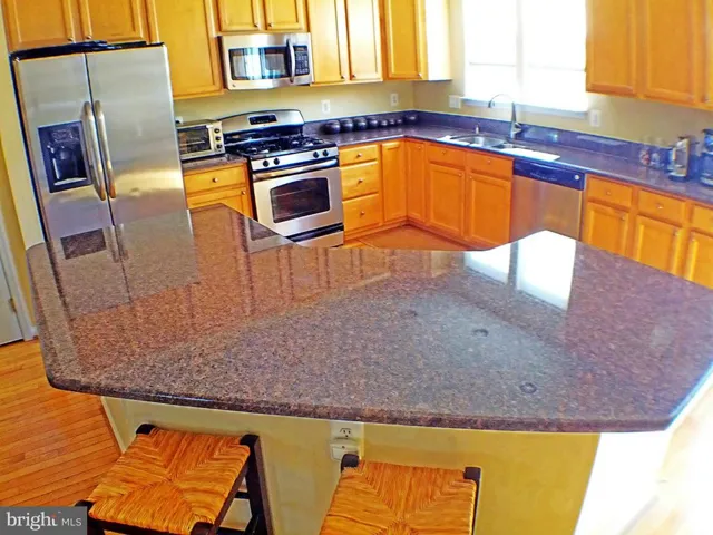 14022 Sawteeth Way, Centreville, Virginia 20121