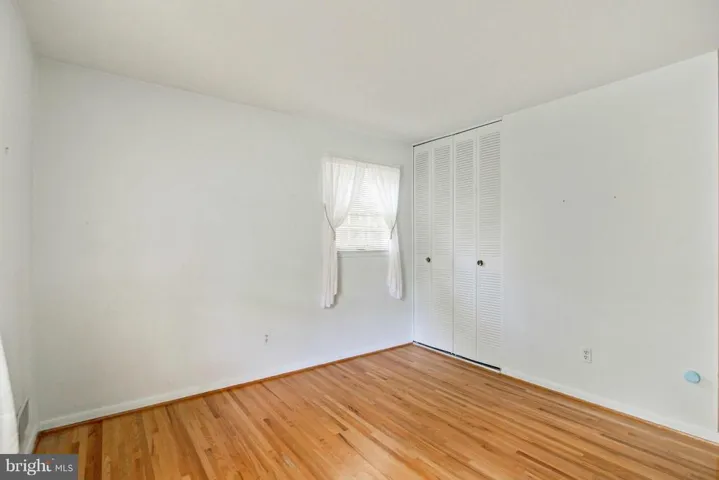 5513 Ravenel Ln, Springfield, Virginia 22151