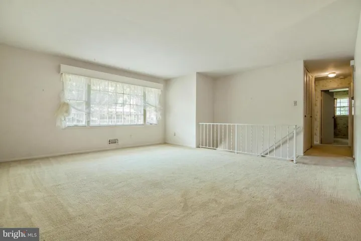 5513 Ravenel Ln, Springfield, Virginia 22151