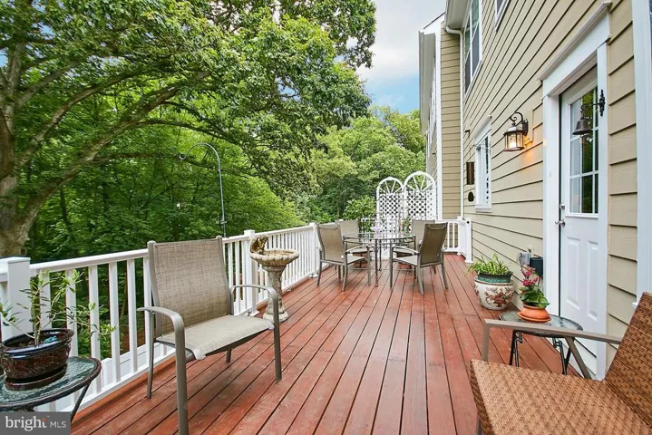 10266 Greenspire Dr, Oakton, Virginia 22124