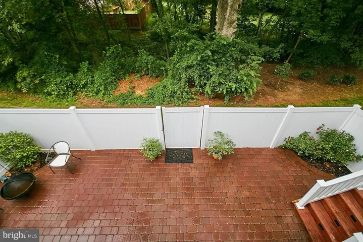 10266 Greenspire Dr, Oakton, Virginia 22124