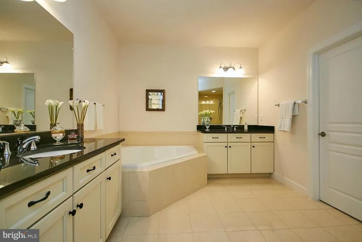 10266 Greenspire Dr, Oakton, Virginia 22124