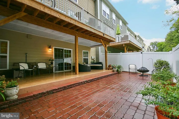 10266 Greenspire Dr, Oakton, Virginia 22124