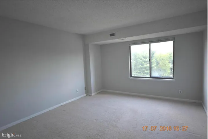3800 Powell Ln #826, Falls Church, Virginia 22041