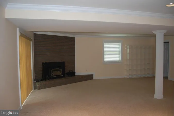 4510 Rhett Ln, Fairfax, Virginia 22030
