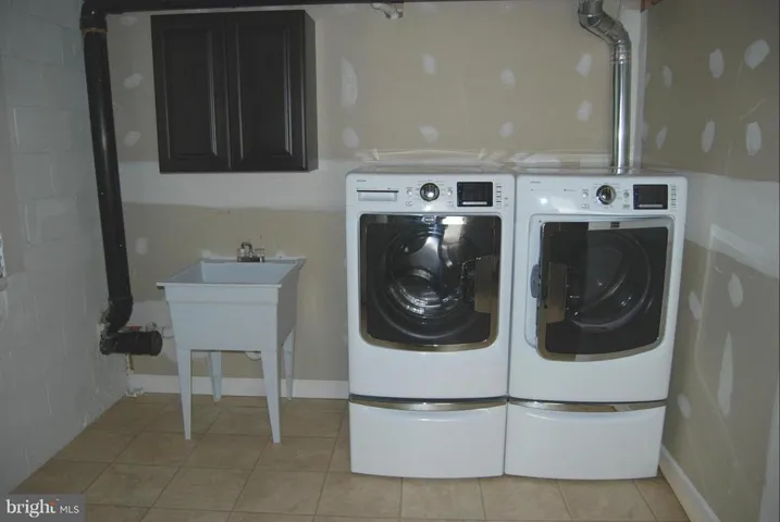 4510 Rhett Ln, Fairfax, Virginia 22030