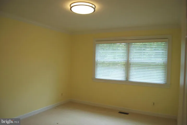 4510 Rhett Ln, Fairfax, Virginia 22030