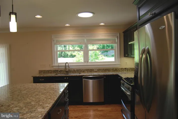 4510 Rhett Ln, Fairfax, Virginia 22030