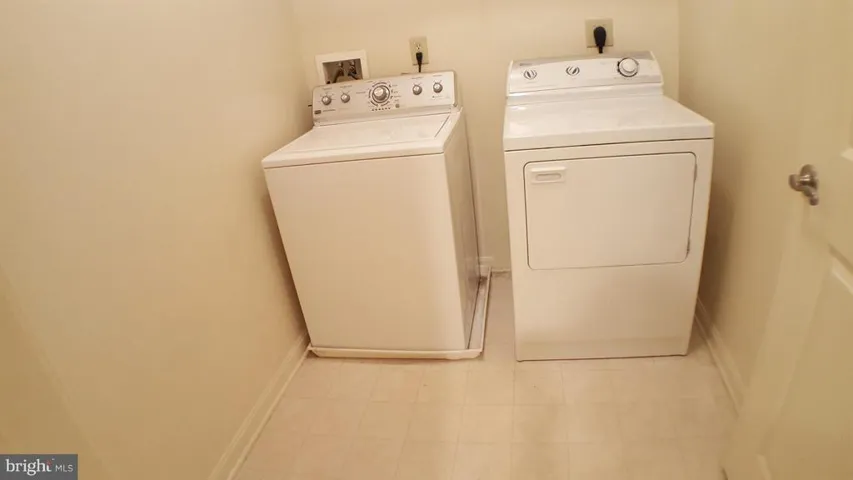 2665 Prosperity Ave #222, Fairfax, Virginia 22031