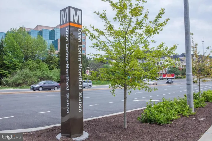 3222 Wynford Dr, Fairfax, Virginia 22031