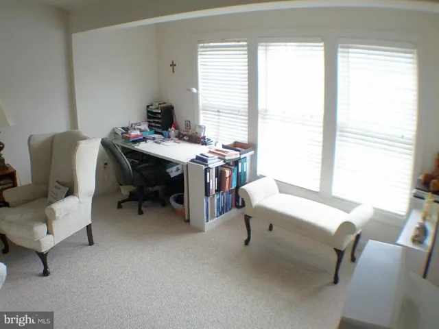 8406 Chaucer House Ct, Lorton, Virginia 22079