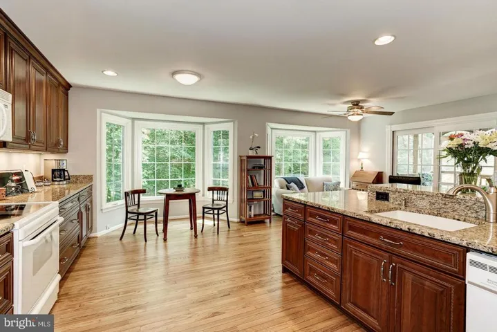 9243 Northedge Dr, Springfield, Virginia 22153