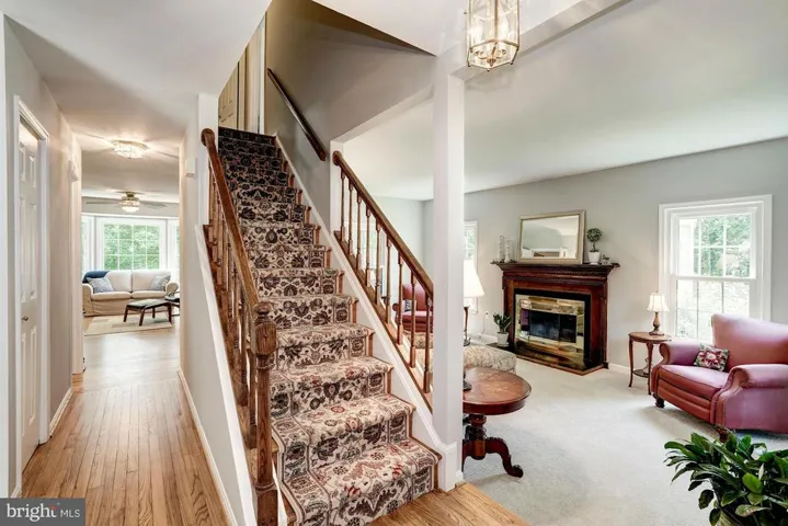 9243 Northedge Dr, Springfield, Virginia 22153