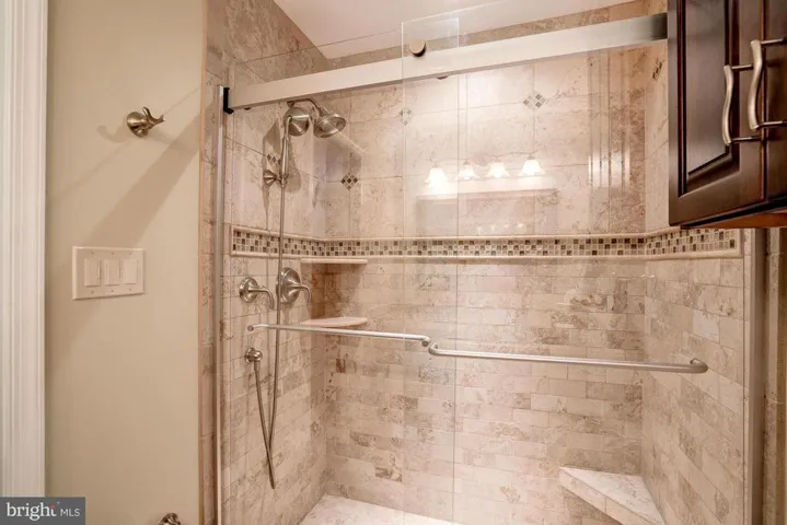 9243 Northedge Dr, Springfield, Virginia 22153