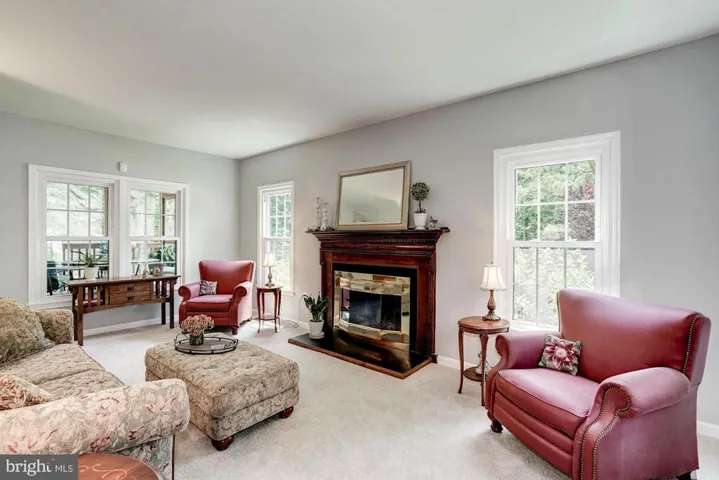 9243 Northedge Dr, Springfield, Virginia 22153