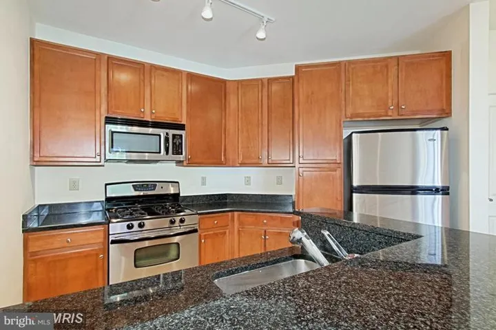 2655 Prosperity Ave #211, Fairfax, Virginia 22031