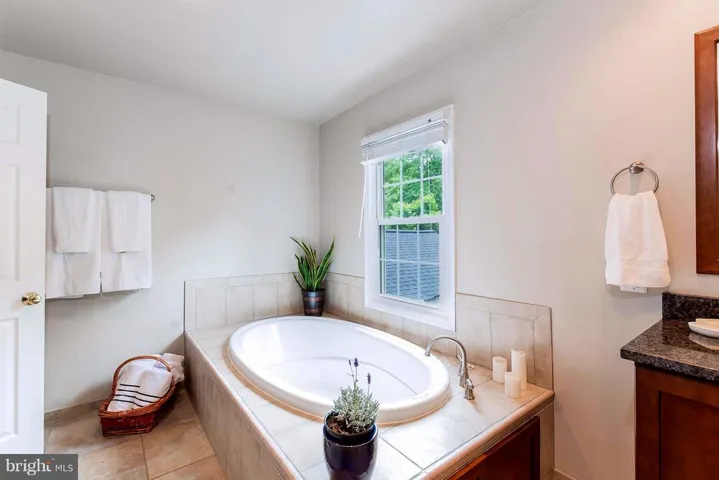 2646 Black Fir Ct, Reston, Virginia 20191