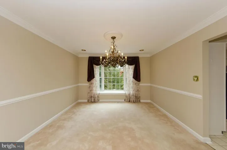6555 Rockland Dr, Clifton, Virginia 20124