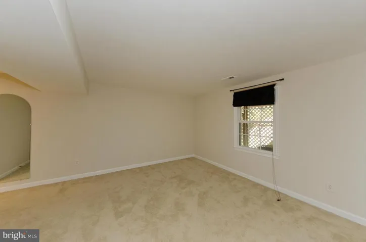 6555 Rockland Dr, Clifton, Virginia 20124