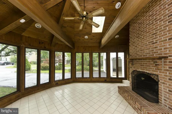 6555 Rockland Dr, Clifton, Virginia 20124