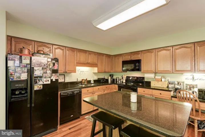 7228 Olde Lantern Way, Springfield, Virginia 22152