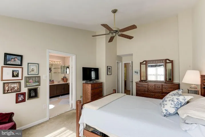 7228 Olde Lantern Way, Springfield, Virginia 22152