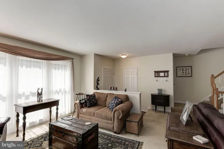 7228 Olde Lantern Way, Springfield, Virginia 22152