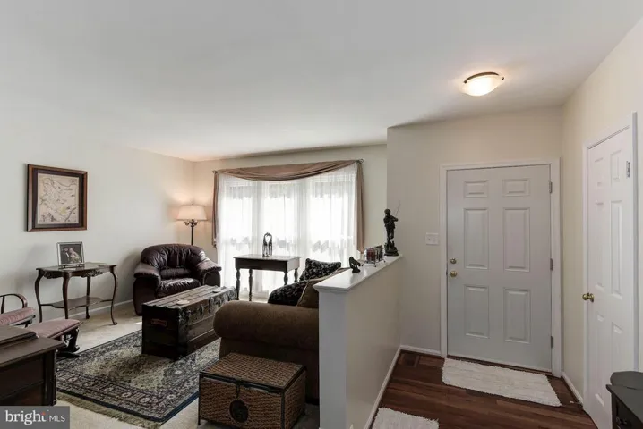 7228 Olde Lantern Way, Springfield, Virginia 22152