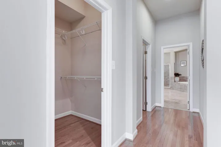 4542 Gossamer Way, Fairfax, Virginia 22033