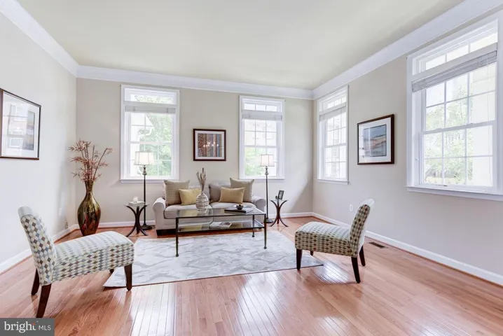 4542 Gossamer Way, Fairfax, Virginia 22033