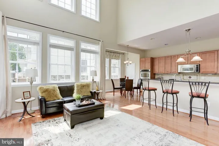 4542 Gossamer Way, Fairfax, Virginia 22033