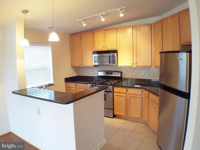 2655 Prosperity Ave #438, Fairfax, Virginia 22031