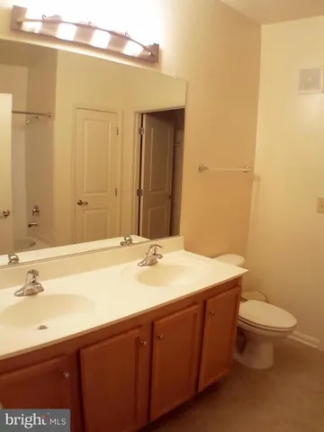 2655 Prosperity Ave #438, Fairfax, Virginia 22031