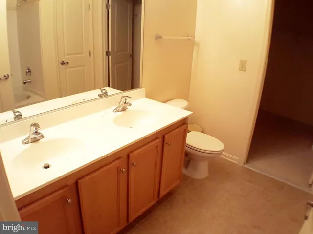 2655 Prosperity Ave #438, Fairfax, Virginia 22031