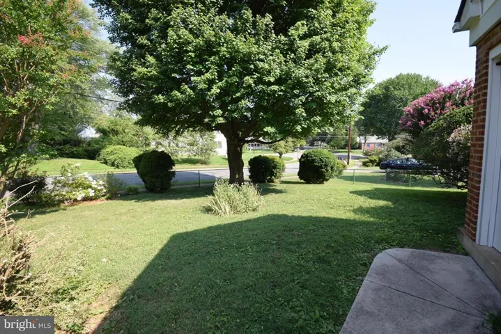 1829 Olmstead Dr, Falls Church, Virginia 22043