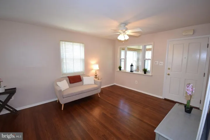 1829 Olmstead Dr, Falls Church, Virginia 22043