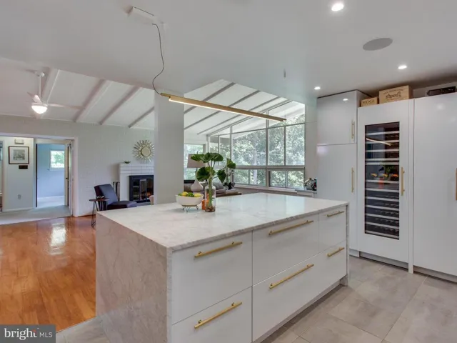 5534 Edgemont Dr, Alexandria, Virginia 22310