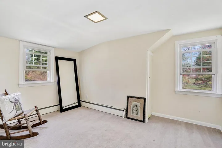 636 Walker Rd, Great Falls, Virginia 22066