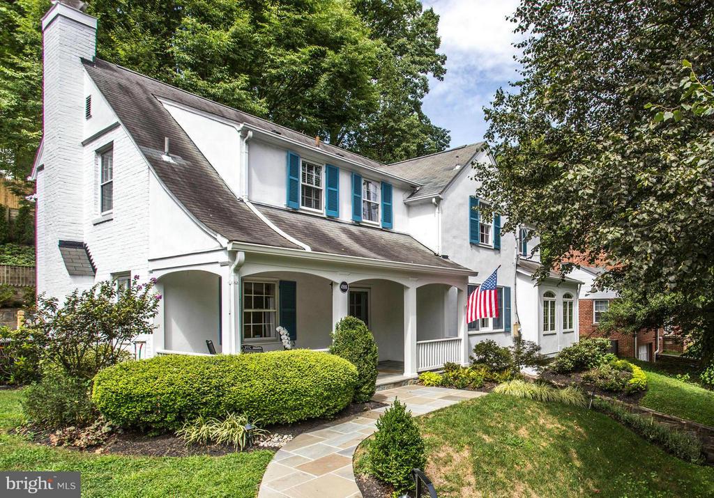 4916 BROOKEWAY DRIVE, BETHESDA, MD 20816
