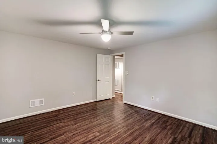 3924 Forest Grove Dr, Annandale, Virginia 22003