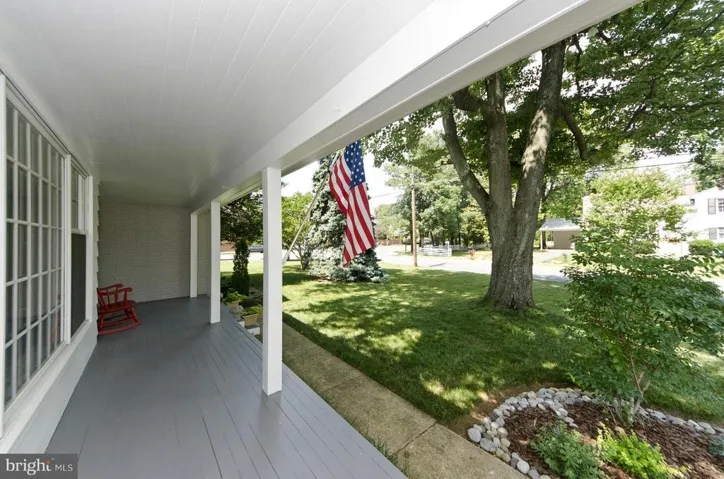 2300 Barbour Rd, Falls Church, Virginia 22043