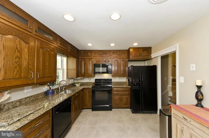 2300 Barbour Rd, Falls Church, Virginia 22043