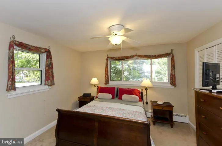 2300 Barbour Rd, Falls Church, Virginia 22043