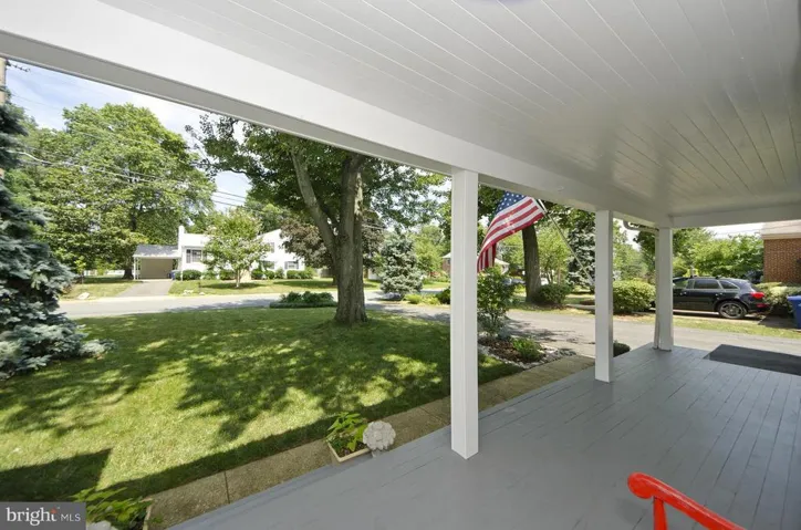 2300 Barbour Rd, Falls Church, Virginia 22043