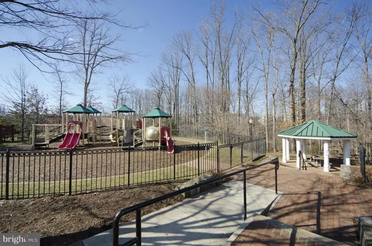 4136 Fairfax Center Creek Drive, Fairfax, Virginia 22030