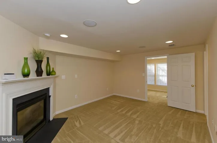4136 Fairfax Center Creek Drive, Fairfax, Virginia 22030