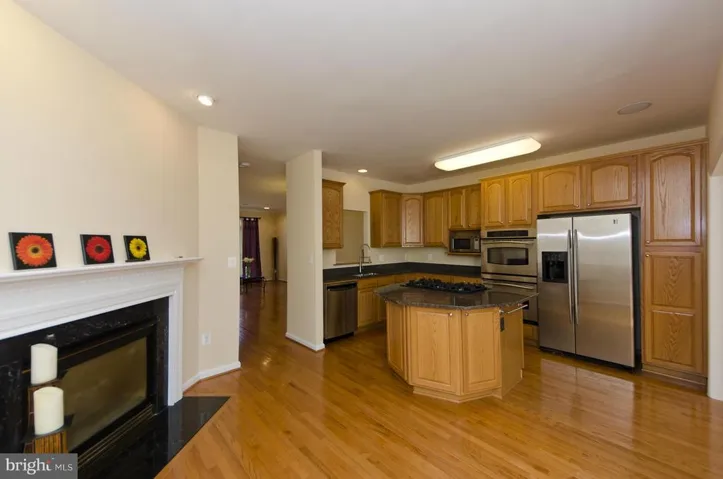4136 Fairfax Center Creek Drive, Fairfax, Virginia 22030