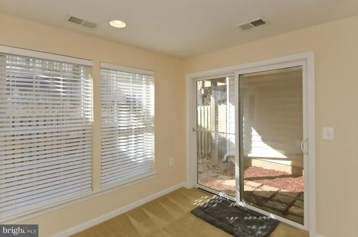 4136 Fairfax Center Creek Drive, Fairfax, Virginia 22030