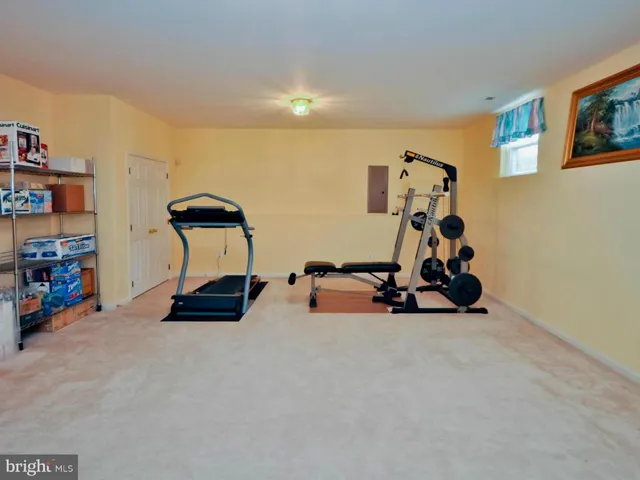 8921 Day Lilly Ct, Fairfax, Virginia 22031