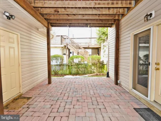 8921 Day Lilly Ct, Fairfax, Virginia 22031